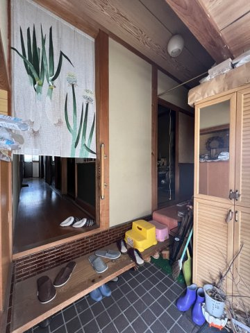 日奈久東町戸建ての玄関