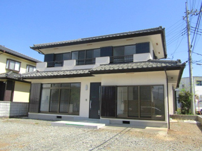 【外観】 | 【再生住宅】甲斐市団子新居 | 物件の外観です