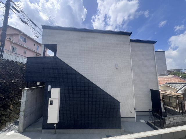 tentree神戸鈴蘭台