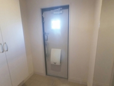 【玄関】 | リバーサイド響