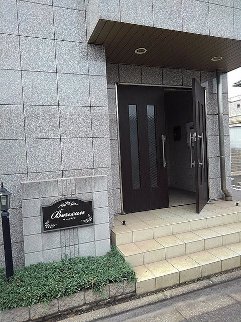 ヴェルセアのエントランス