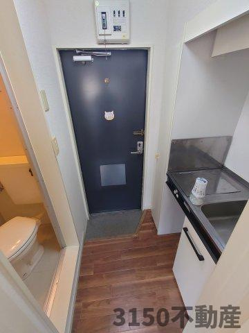 アルカディア北一色の玄関