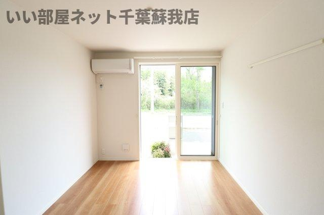 フルールの洋室|広々とした洋室です
