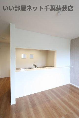 フルールの居間・リビング|ゆったり過ごせる居間です