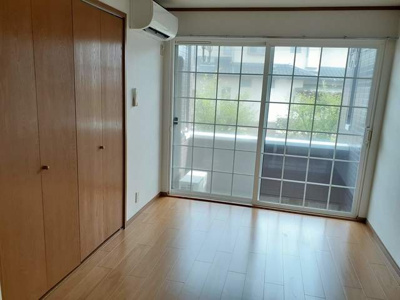 【洋室】 | ロイヤルタウンＤ