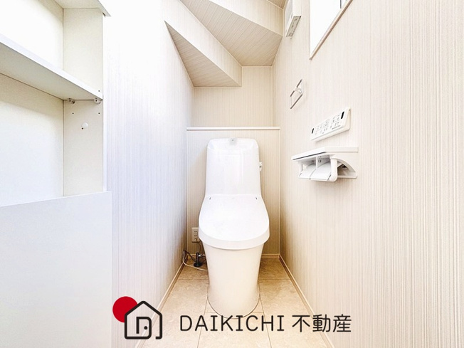 【トイレ】 | 鴻巣市筑波1丁目　新築戸建　全9区画　9号棟