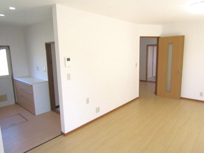 【居間・リビング】 | 【再生住宅】南アルプス市山寺 | おしゃれなリビングです