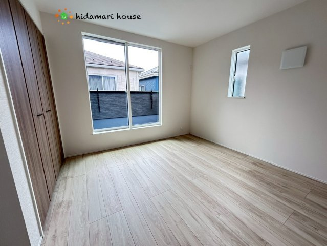 北本市西高尾第1期　新築戸建　リナージュ11の寝室