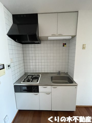 【キッチン】 | ラ・コーベルⅡ | コンパクトなキッチンで掃除もラクラク