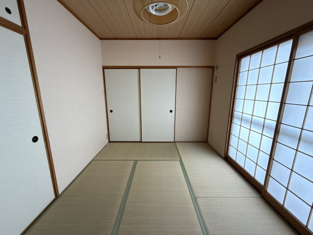 ラブリー姫路英賀保の寝室