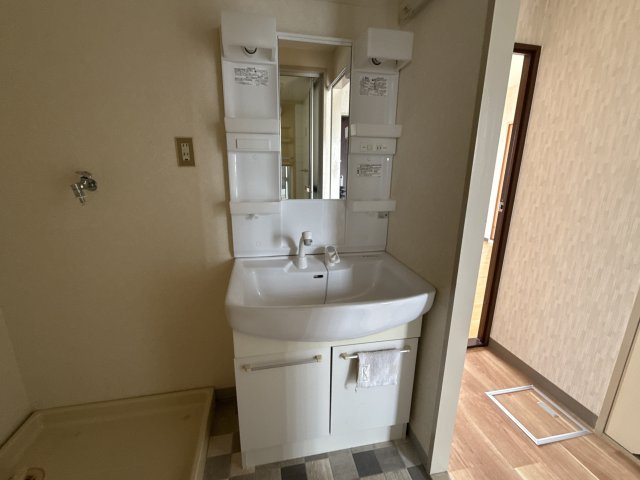 ラブリー姫路英賀保の洗面所