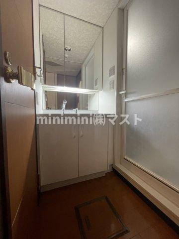 大阪市天王寺区上本町９丁目の賃貸マンションの洗面所|別号室参考写真
