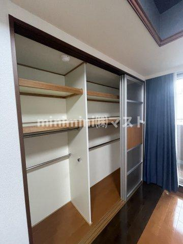 大阪市天王寺区上本町９丁目の賃貸マンションの収納|別号室参考写真