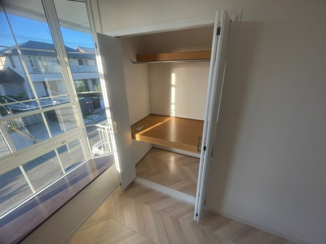 クィーンズコート東落合B棟の収納