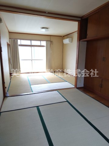 ６５２０８　岐阜市鏡島精華中古戸建ての和室