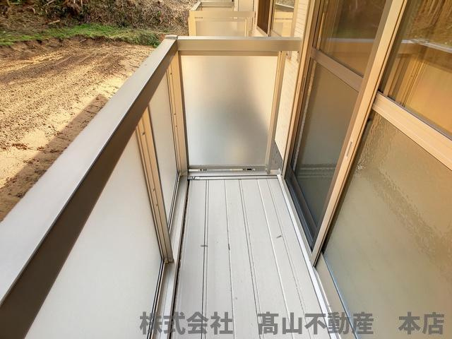 宗像市徳重のアパートのバルコニー