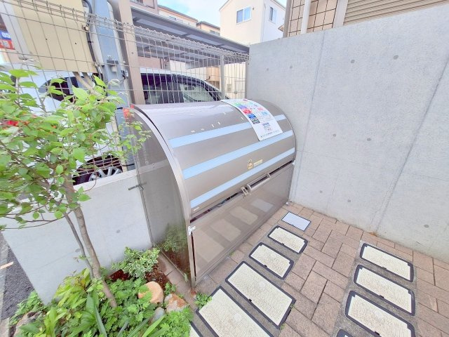 Ｃｒｅｓｔ Ｃｏｕｒｔ　の設備|★敷地内ゴミ置場★