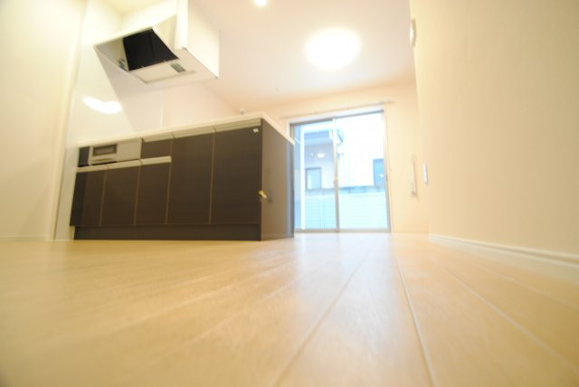 カーサブリランテ櫛原の居間・リビング|内装イメージ：同物件別室