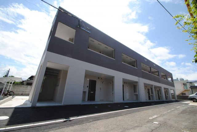 カーサブリランテ櫛原の外観