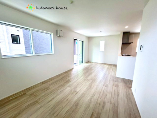 北本市西高尾第1期　新築戸建　リナージュ12の居間・リビング