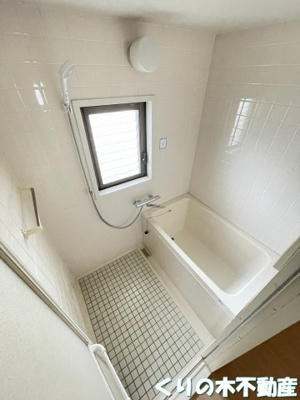 【浴室】 | とみたハイツ | 日々の暮らしに欠かせないお風呂です