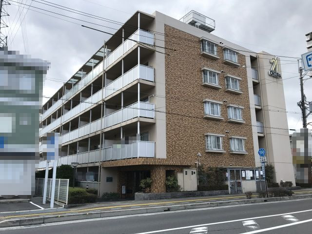 グランコート野洲の外観