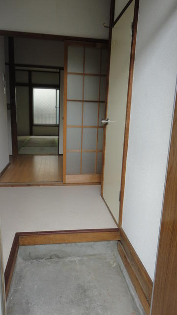 第一高庄荘の玄関