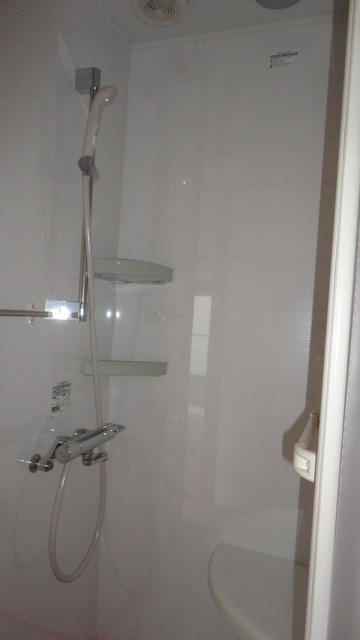 第一高庄荘のシャワールーム