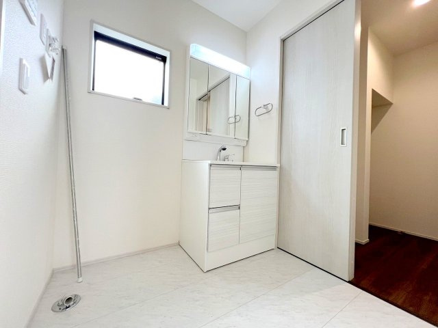 立川市一番町1丁目　新築分譲の洗面所