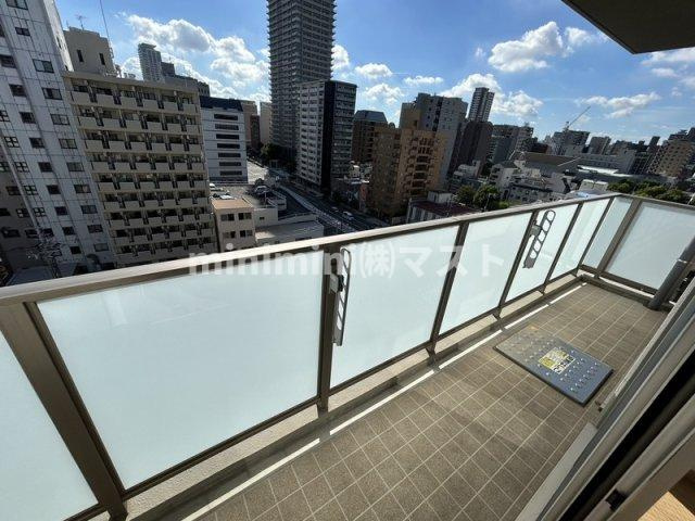 オブリオポルタ上町台のバルコニー