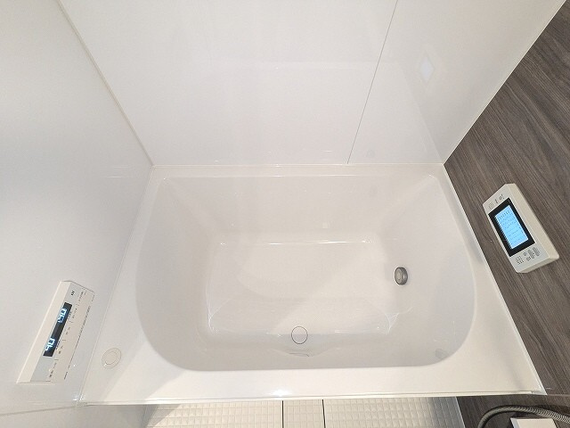 Urbanex上野元浅草の設備|追焚付オートバス、浴室換気乾燥機、浴室TV付