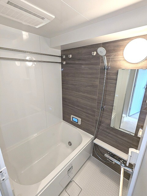 Urbanex上野元浅草の浴室|追焚付オートバス、浴室換気乾燥機、浴室TV付