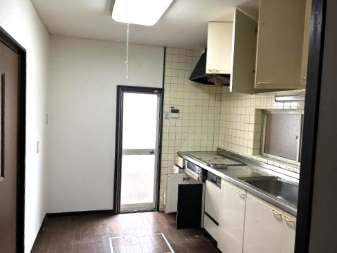 鳴滝川西町のキッチン