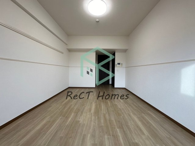 インタービレッジ土山二番館の居間・リビング