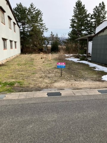 湯梨浜町旭公民館隣