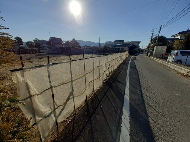 熊本市南区富合町新の売地の前面道路含む現地写真