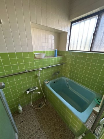 旭市川口　中古戸建の浴室