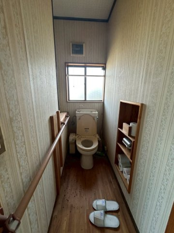 旭市川口　中古戸建のトイレ