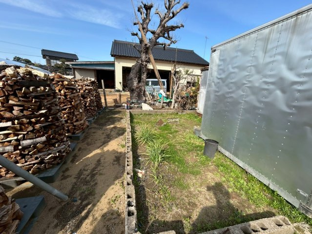 旭市川口　中古戸建の庭