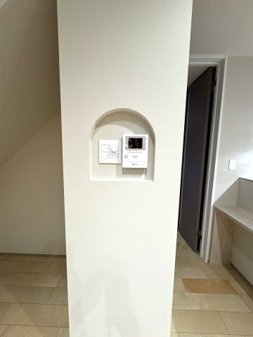 中央区山二ツ5丁目　中古戸建の居間・リビング