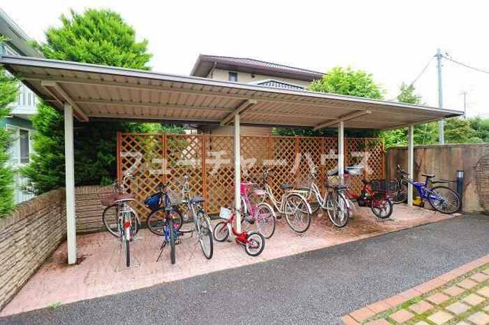 ＲＯＹＡＬ　ＧＡＲＤＥＮ　ＣＡＳＡＨＡＲＡ　Ｅのその他共用部分