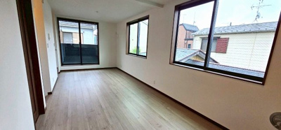 【居間・リビング】 | 川崎区昭和1丁目1号棟 | （2025年5月撮影）