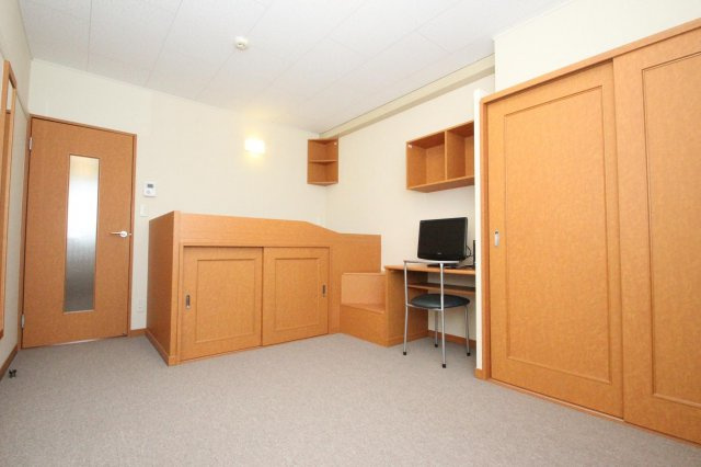 レオパレスラディエストのその他