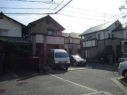 西区高須４丁目の前面道路含む現地写真