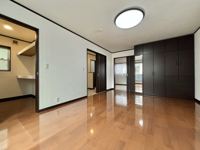 【洋室】 | 厚木市山際中古戸建