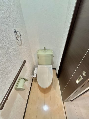 【トイレ】 | 厚木市山際中古戸建