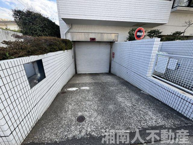 雪ノ下ロイアルハイツのバルコニー|落ち着いた時間を過ごせるバルコニーです