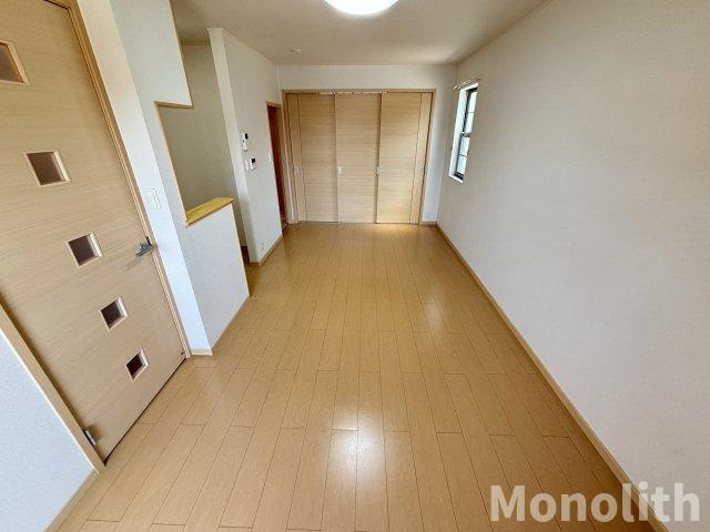 メゾンファミーユⅡの居間・リビング