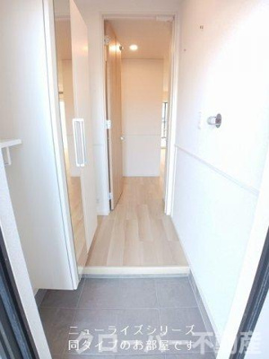 【玄関】 | 綾川町アパートＤ