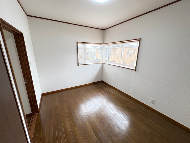 本庄市児玉町児玉　中古975の洋室